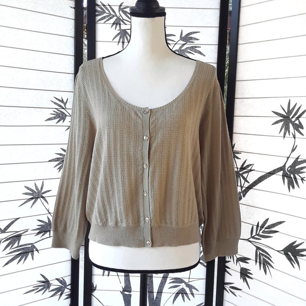 Nine & Co Dainty Button Down Cardigan Knit Sweater